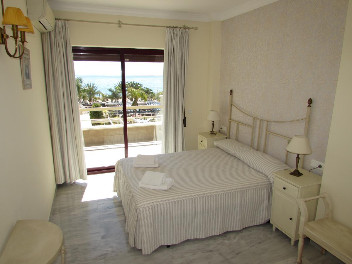 Home4Holidays Nerja Eksteriør bilde